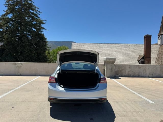 Used 2020 Chevrolet Malibu LT FWD image 8