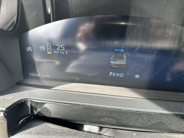 Used 2025 Lincoln Corsair AWD w/ Equipment Group 101A image 12