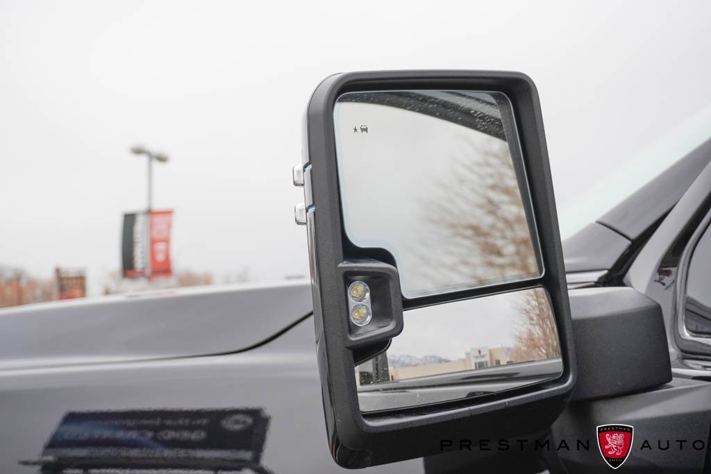 Used 2025 GMC Sierra 3500 Denali Ultimate image 34