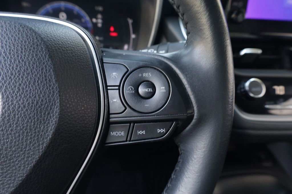 Used 2023 Toyota Corolla XSE image 27