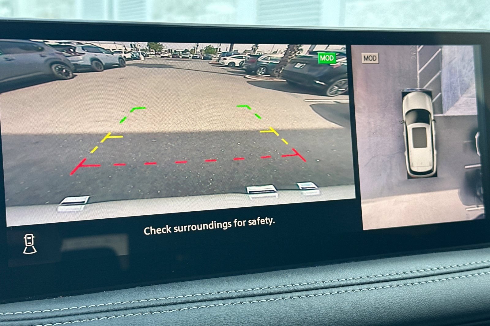 Used 2023 INFINITI QX60 Luxe w/ Cargo Package FWD image 24