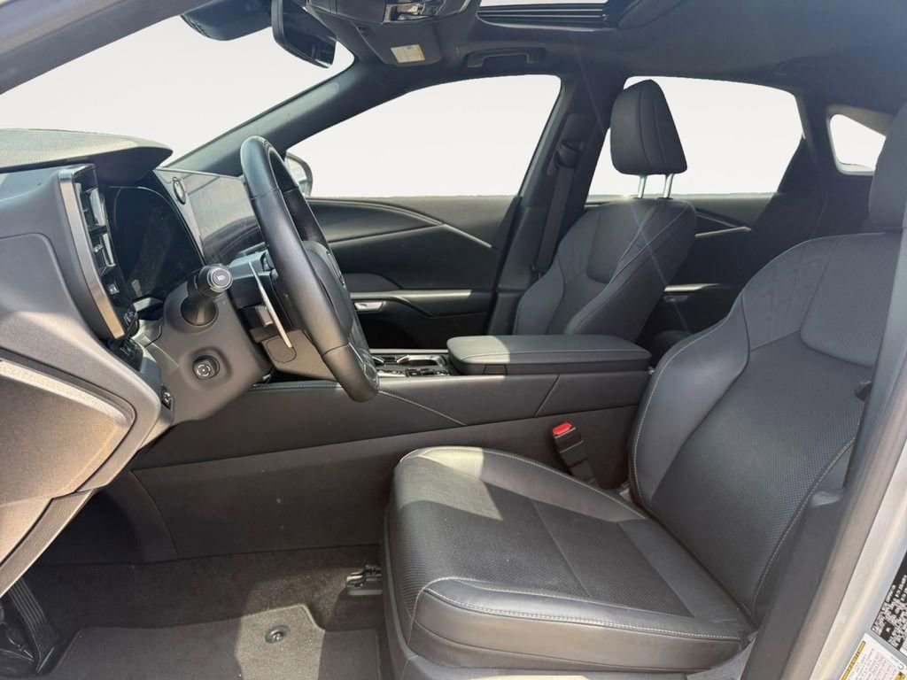 Used 2024 Lexus RX 350 Premium w/ Cold Area Package FWD image 10