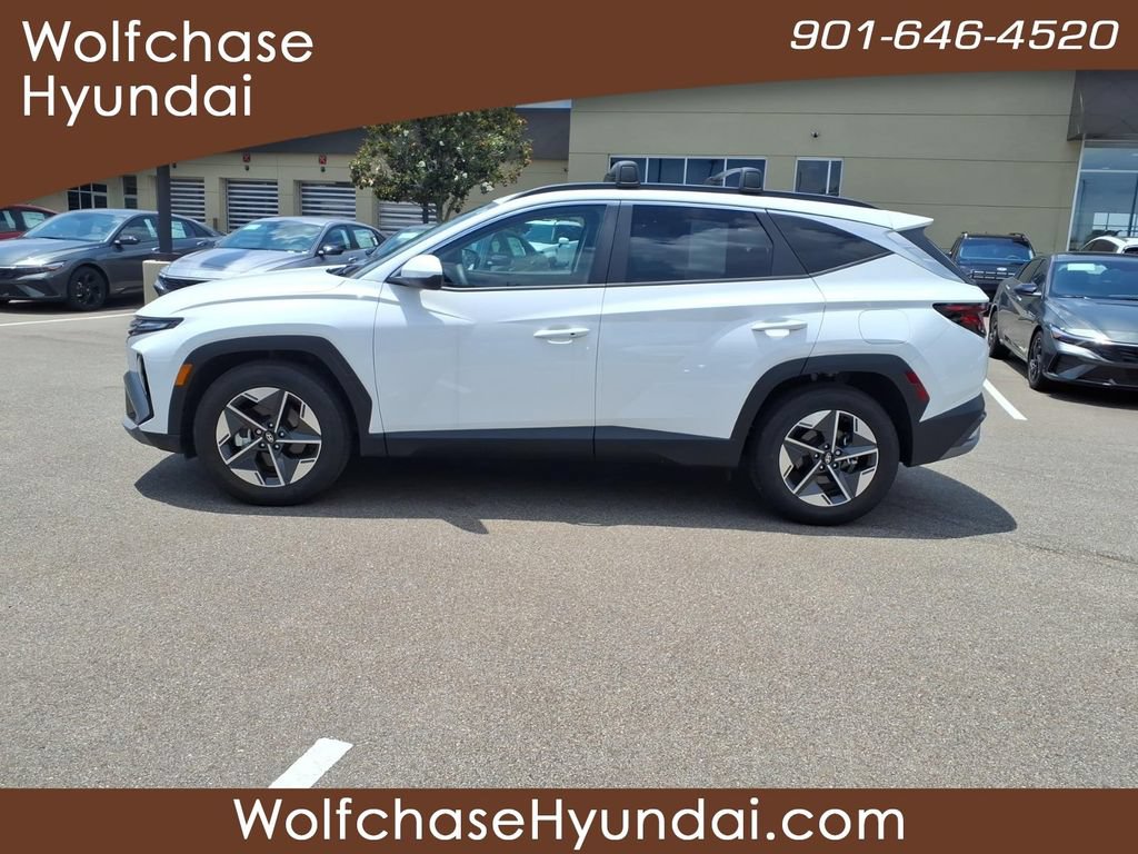 New 2026 Hyundai Tucson SEL Plus FWD image 2
