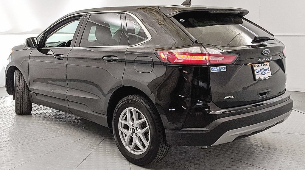 Certified 2023 Ford Edge SEL AWD/4WD image 4