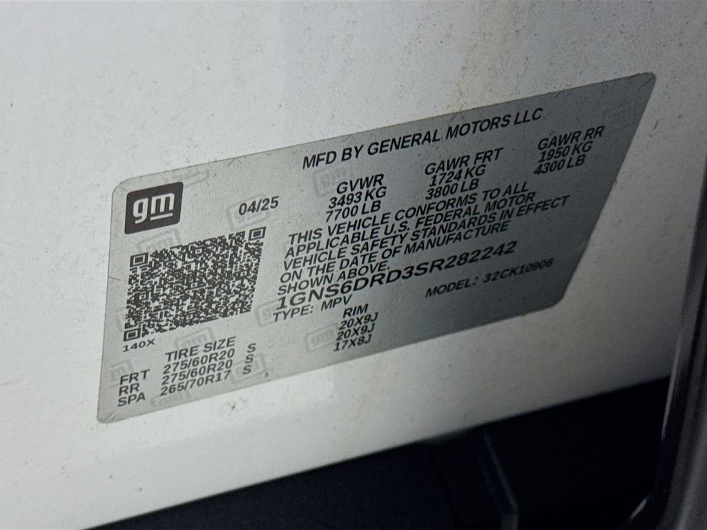 Certified 2025 Chevrolet Suburban Z71 AWD/4WD image 31
