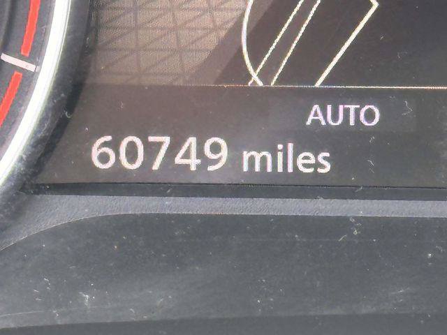 Used 2024 Nissan Rogue SV AWD/4WD image 29