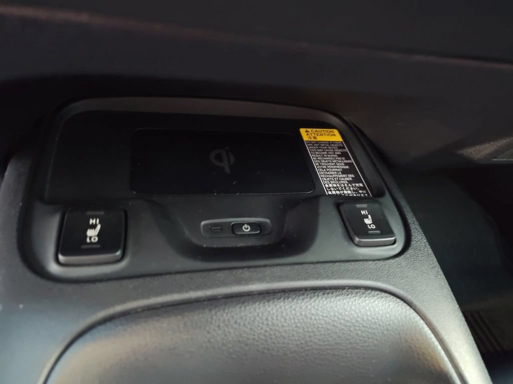 Used 2024 Toyota Corolla XSE FWD image 9