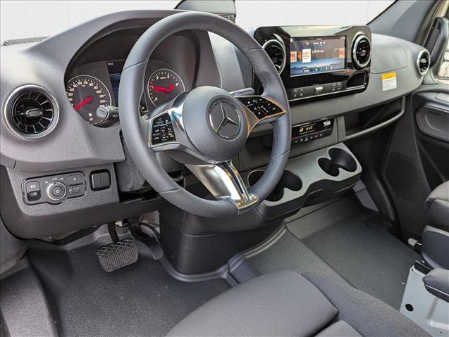 New 2025 Mercedes-Benz Sprinter 2500 image 3