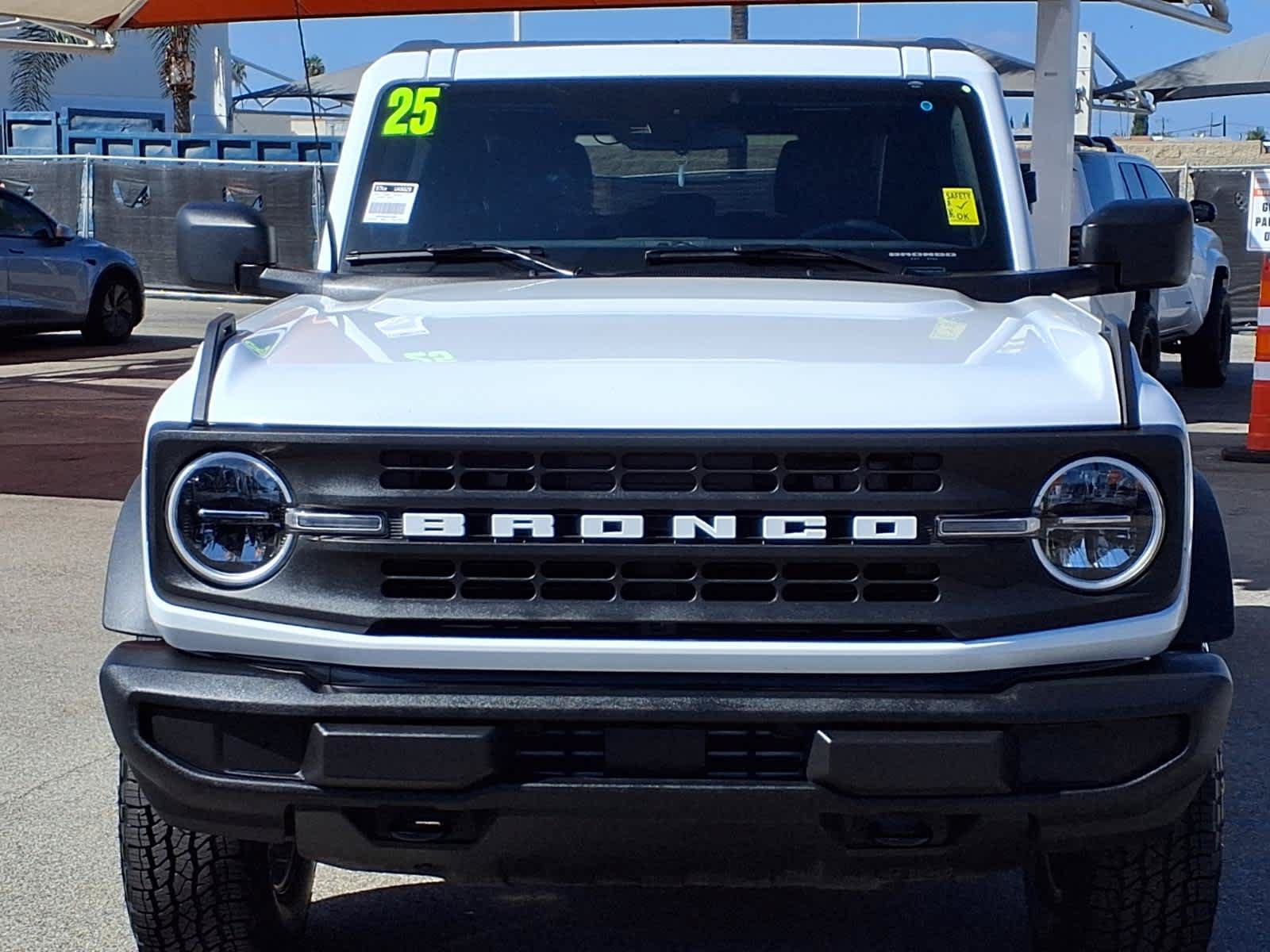 Used 2025 Ford Bronco Big Bend AWD/4WD image 2