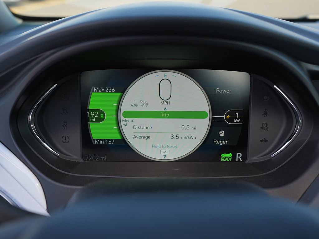 Used 2018 Chevrolet Bolt LT FWD image 27