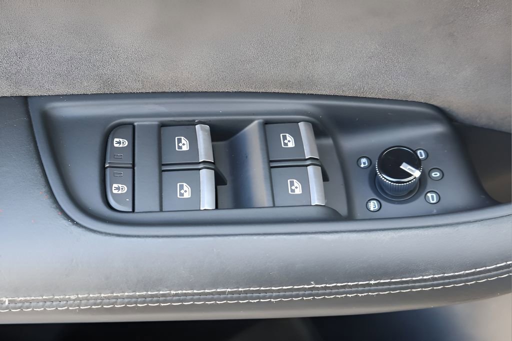 Used 2021 Audi RS Q8 image 10