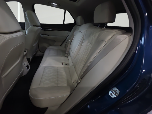 Used 2023 Buick Envision Avenir AWD/4WD image 26