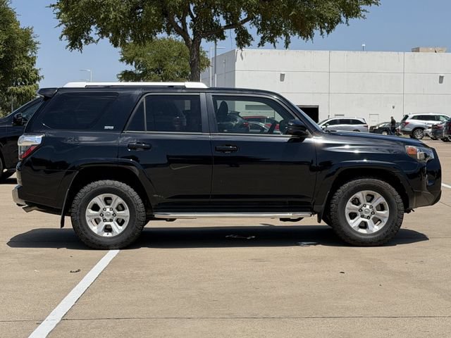 Used 2017 Toyota 4Runner SR5 RWD image 3