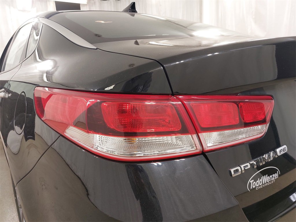 Used 2020 Kia Optima LX image 38