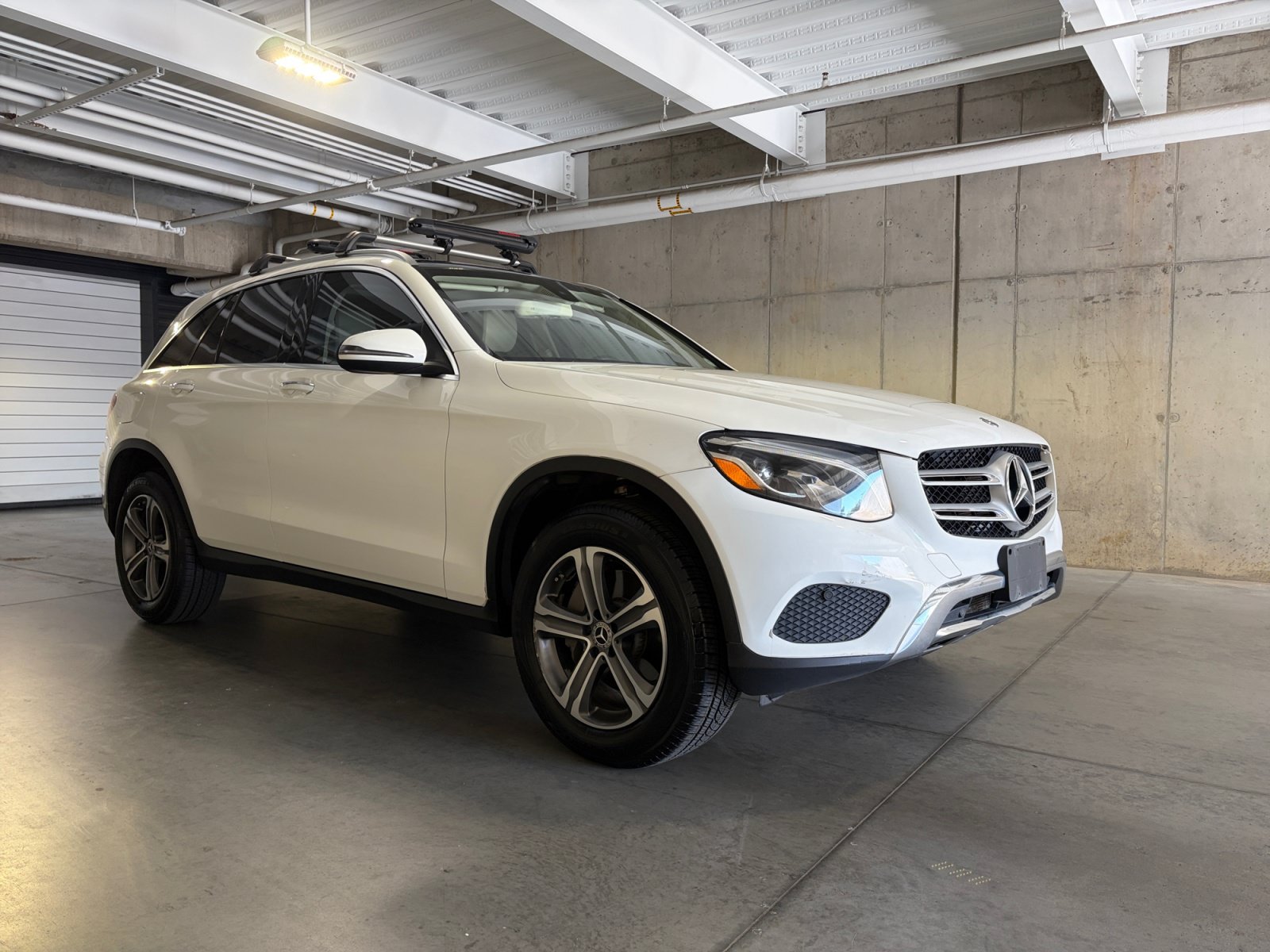 Used 2019 Mercedes-Benz GLC 300 4MATIC image 9