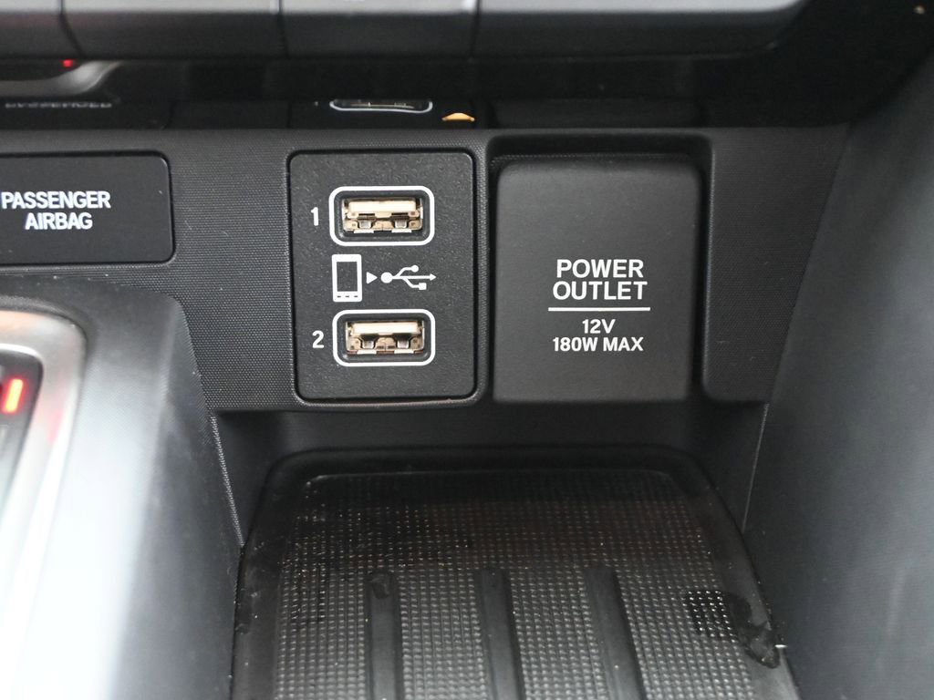 Used 2022 Honda Insight Touring image 19