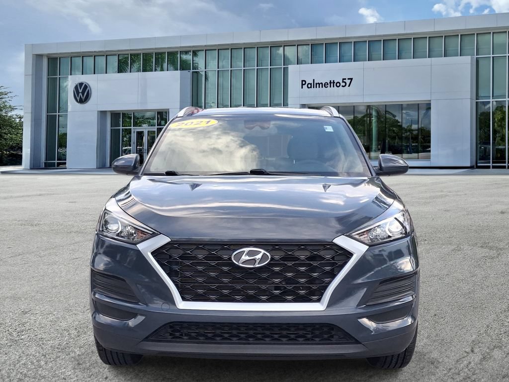 Used 2021 Hyundai Tucson Value w/ Cargo Package FWD image 2