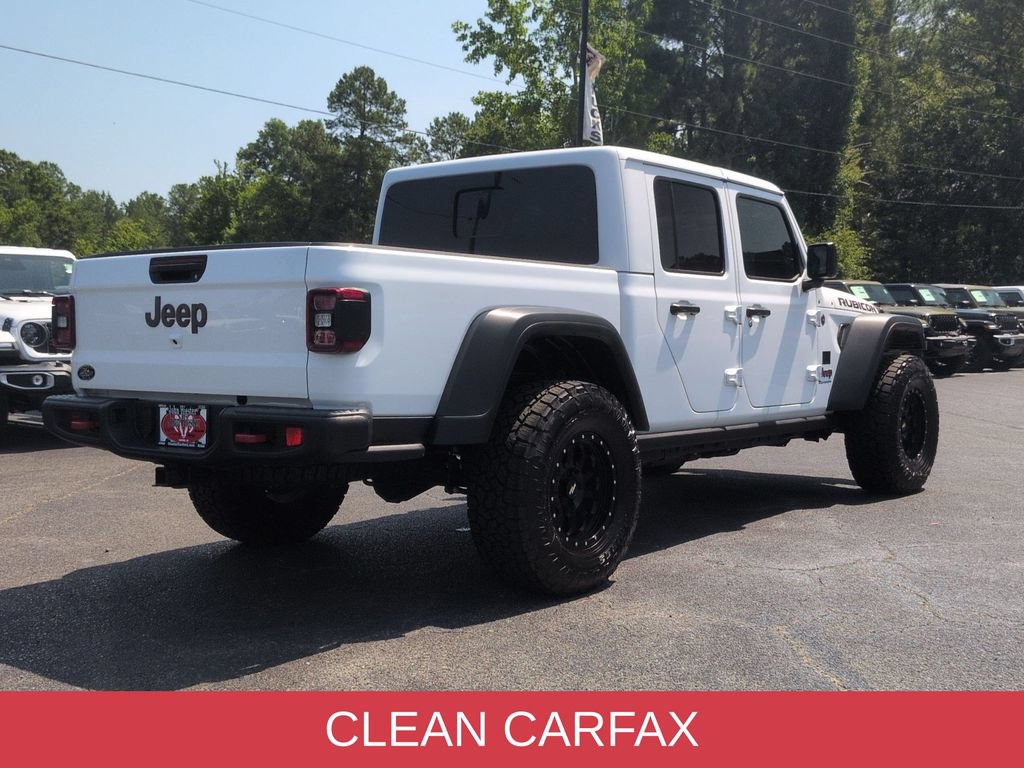 Used 2025 Jeep Gladiator Rubicon w/ Technology Group AWD/4WD image 3