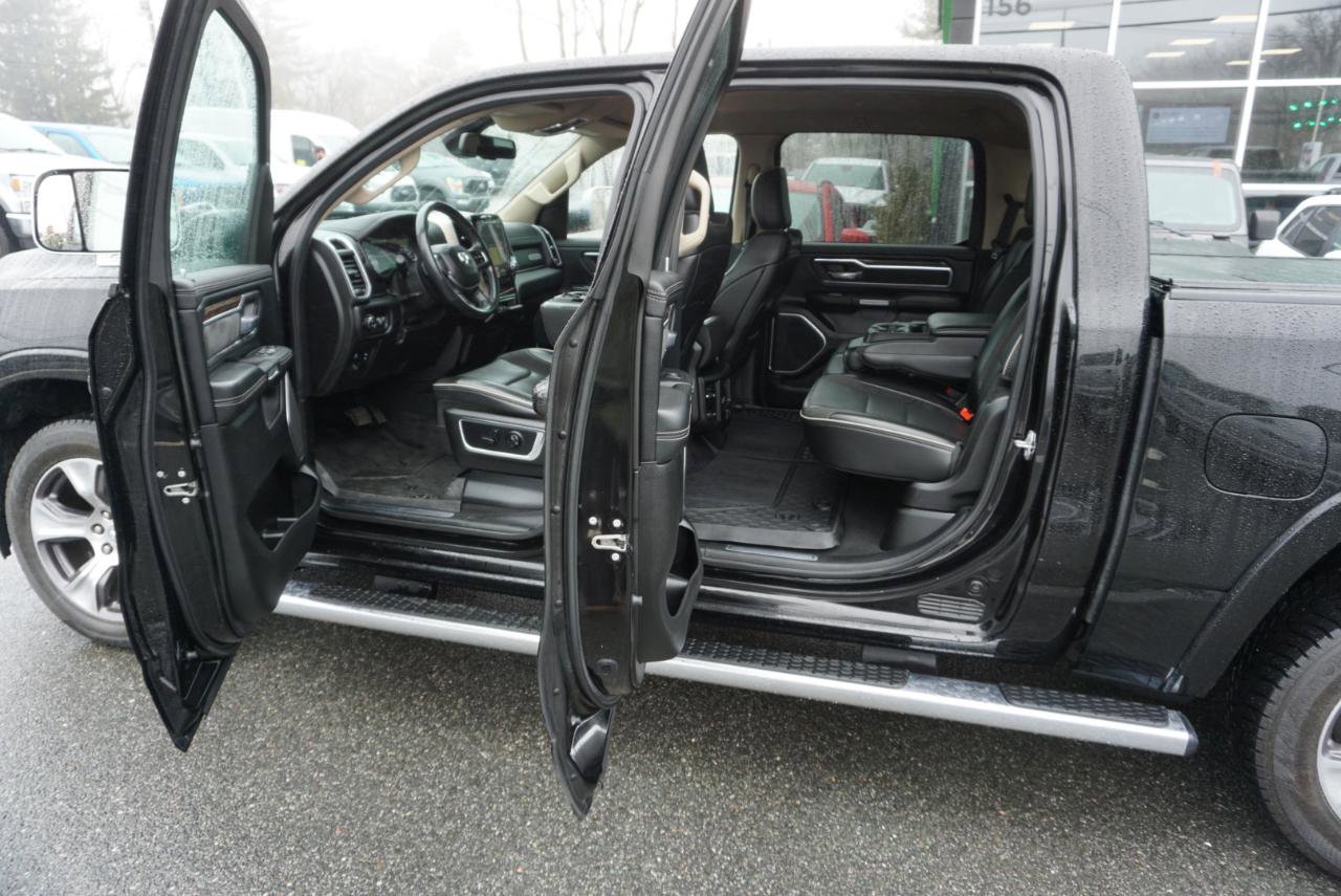 Used 2019 RAM 1500 Laramie AWD/4WD image 13