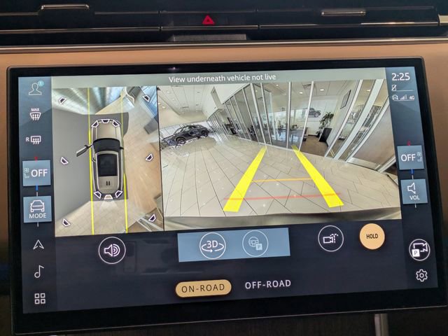 Used 2024 Land Rover Range Rover Long Wheelbase SE image 23