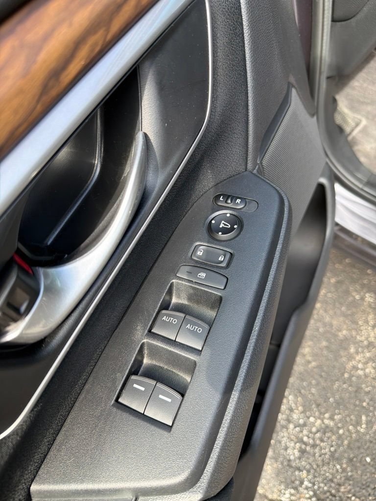 Certified 2022 Honda CR-V EX image 11
