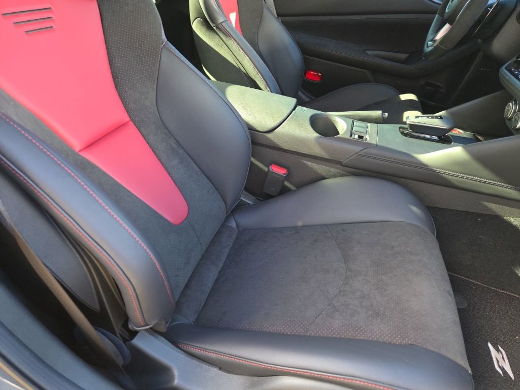Used 2024 Nissan Z NISMO w/ Floor Mat Package image 20