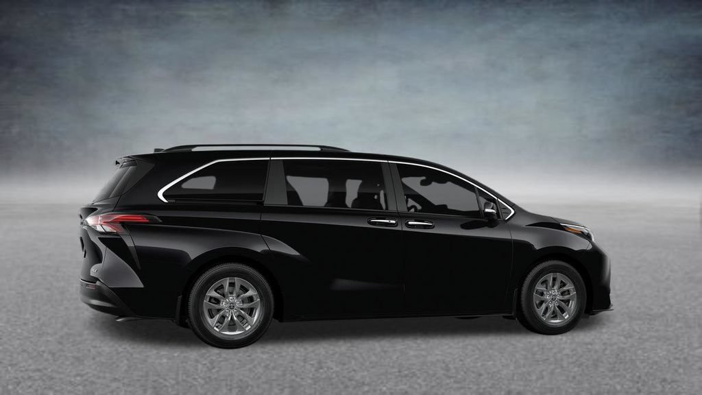 New 2026 Toyota Sienna XLE AWD/4WD image 13