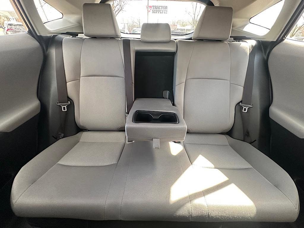 Certified 2024 Toyota Venza LE image 25