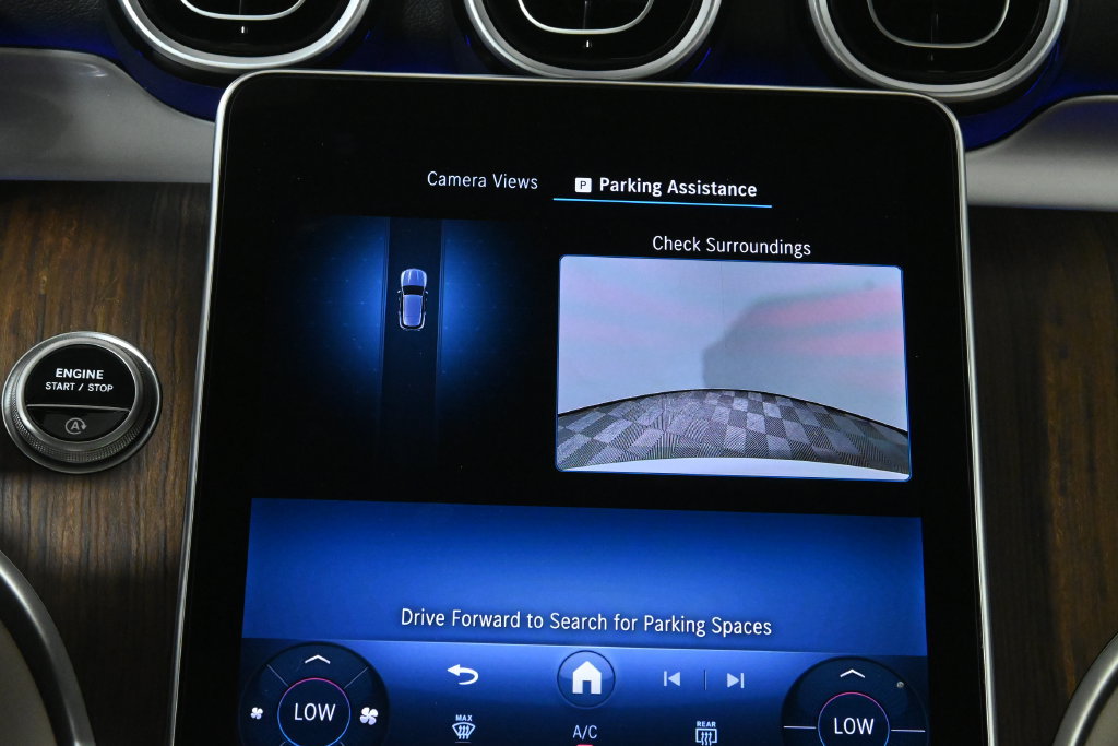 Used 2026 Mercedes-Benz GLC 300 4MATIC image 23