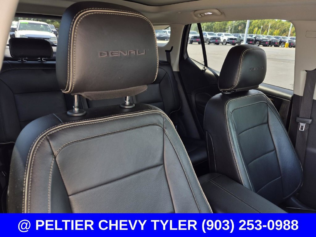 Used 2020 GMC Terrain Denali w/ Denali Premium Package AWD/4WD image 11
