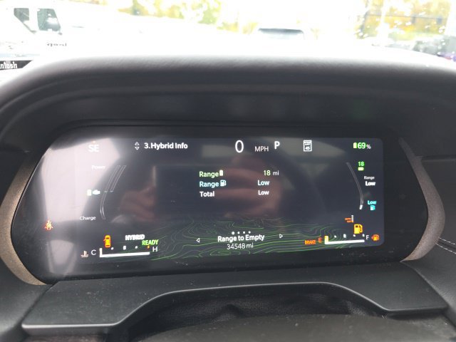 Used 2023 Jeep Grand Cherokee Overland w/ Luxury Tech Group IV AWD/4WD image 16