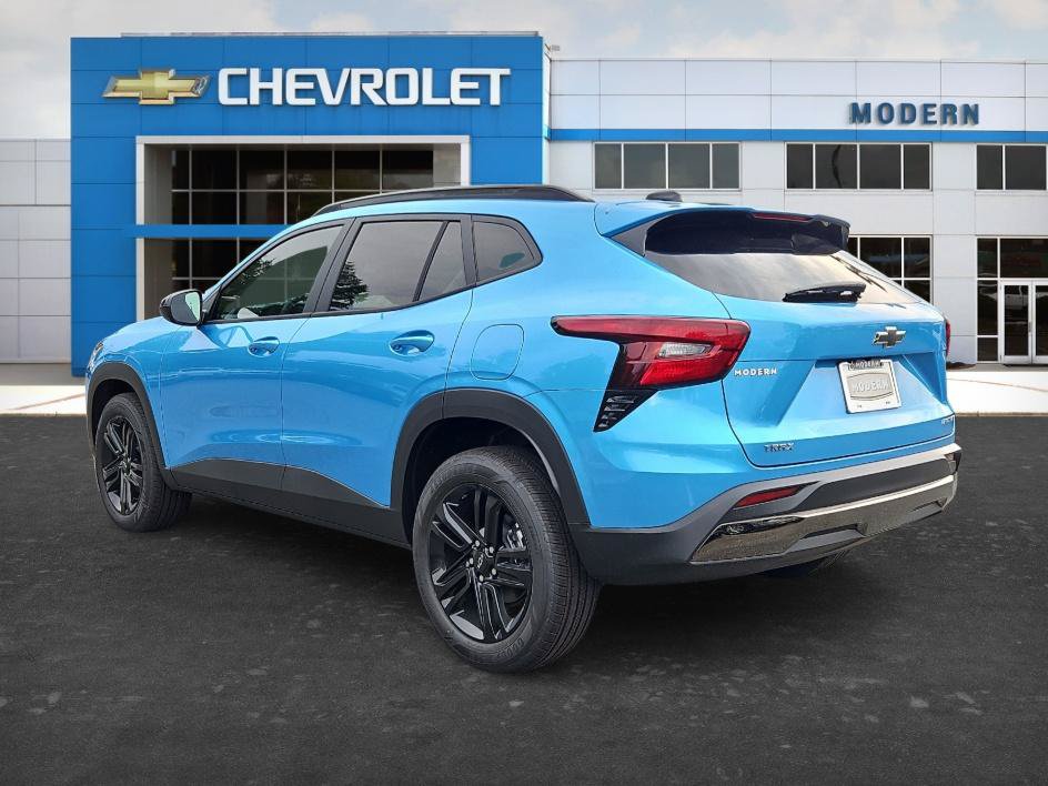 New 2026 Chevrolet Trax ACTIV FWD image 3