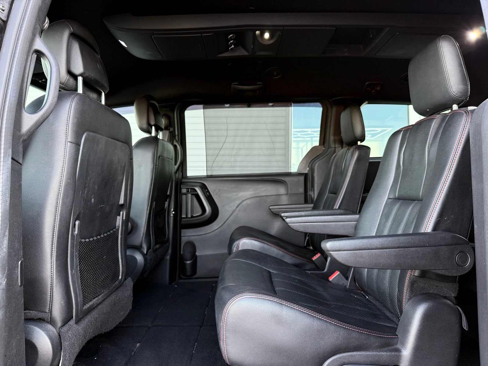 Used 2019 Dodge Grand Caravan GT FWD image 16