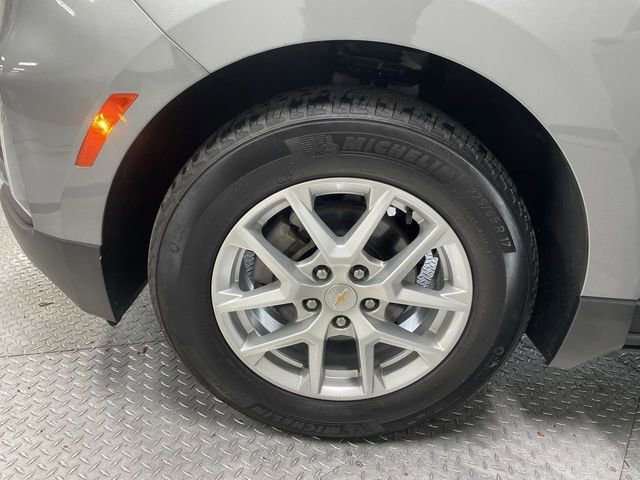 Used 2023 Chevrolet Equinox LT FWD image 10