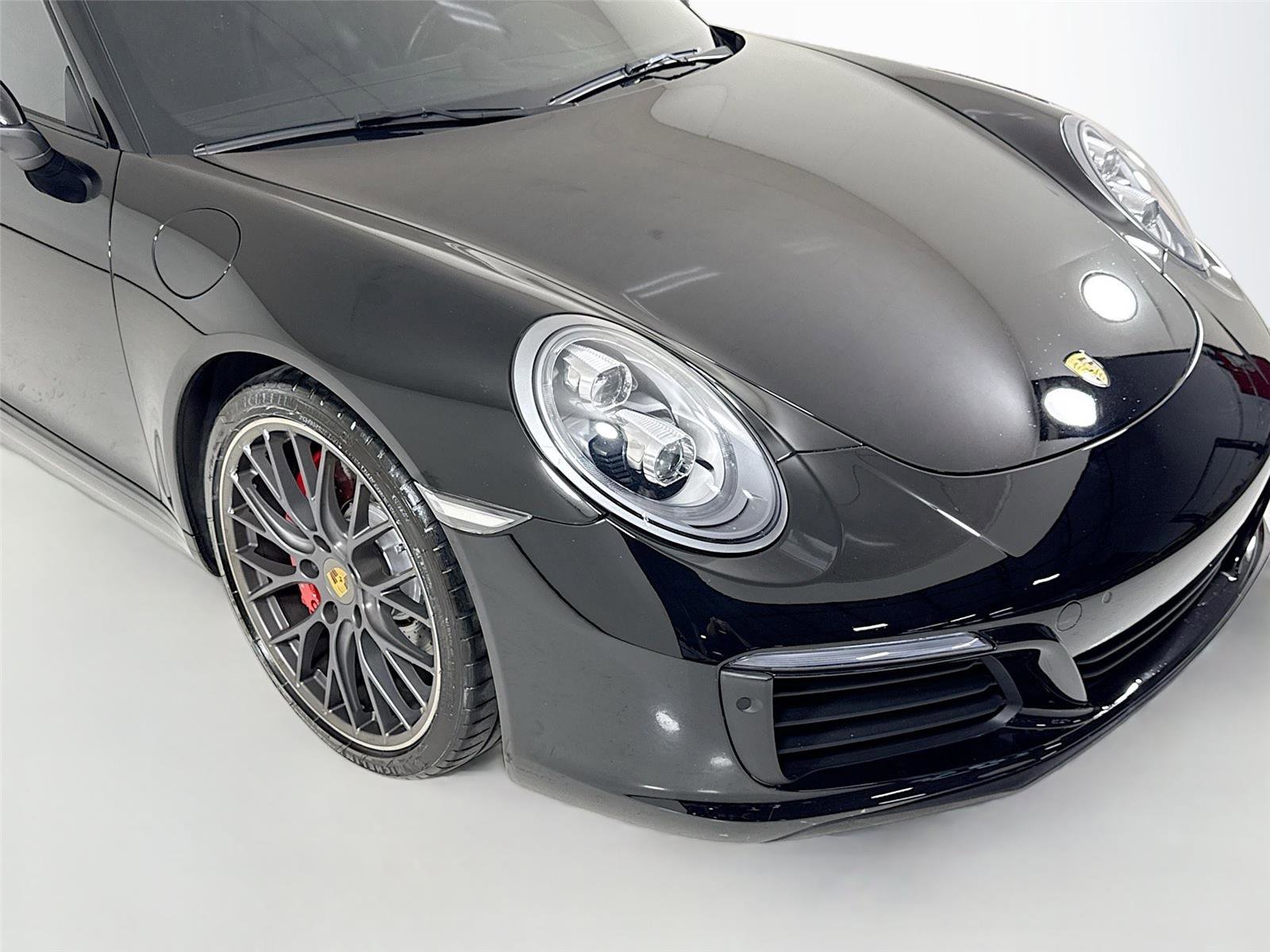Used 2019 Porsche 911 Carrera S RWD image 35