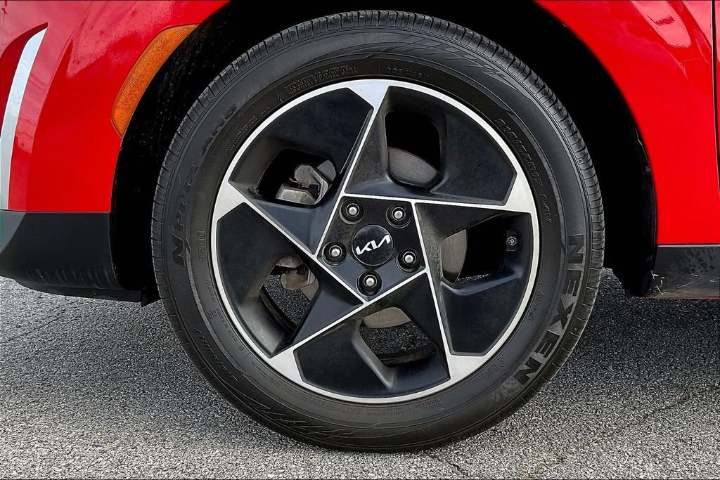 Used 2023 Kia Soul EX FWD image 8