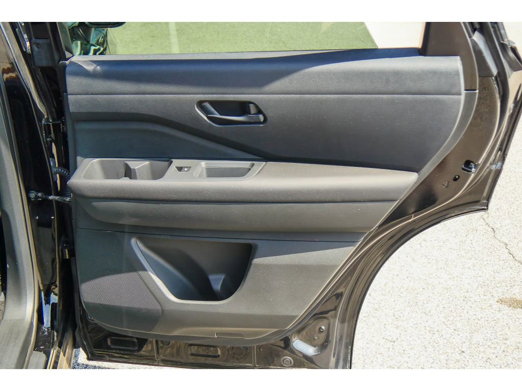 Used 2023 Nissan Pathfinder Rock Creek AWD/4WD image 20