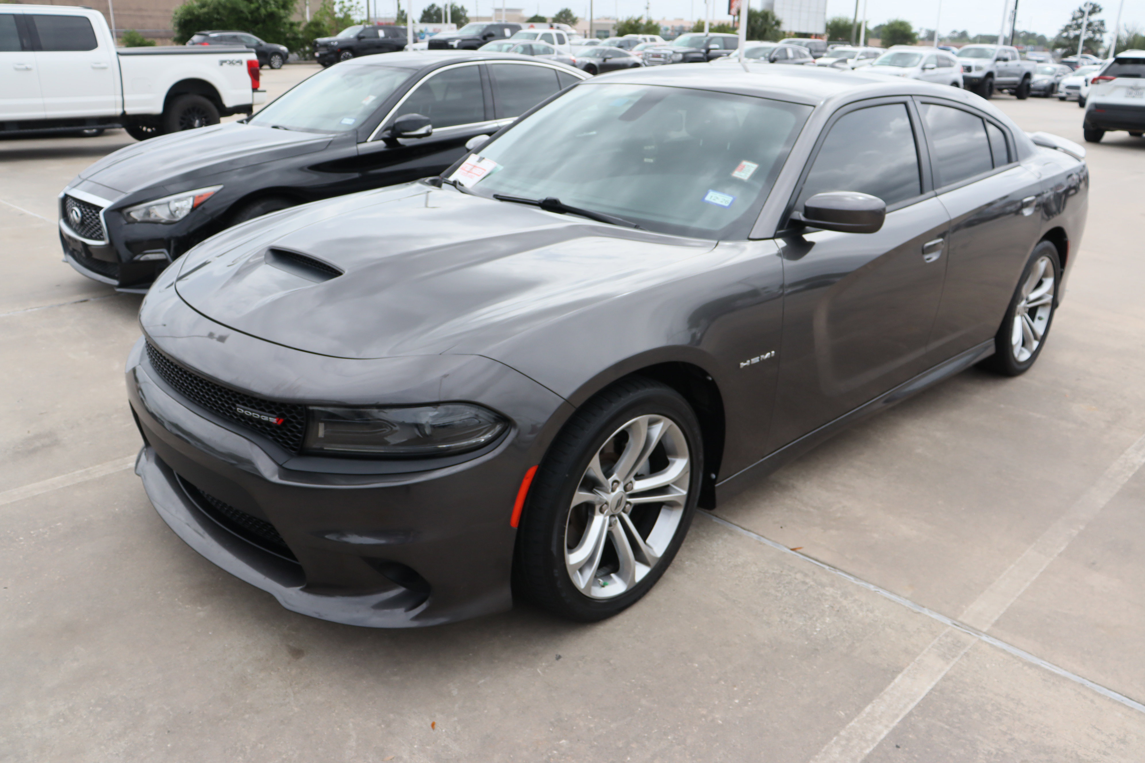 Used 2022 Dodge Charger R/T image 3