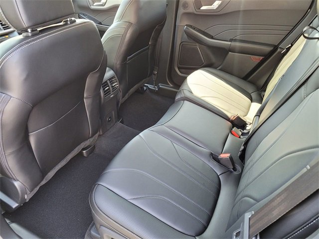 New 2025 Ford Escape SE w/ PHEV Premium Package image 6