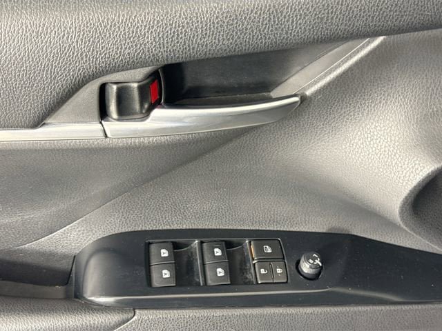 Certified 2018 Toyota Camry SE w/ Audio Package FWD image 19