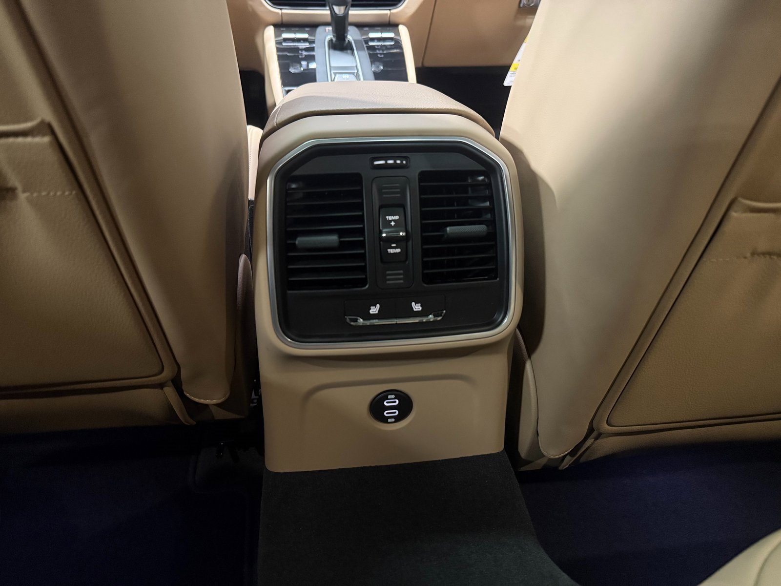 New 2026 Porsche Macan image 19