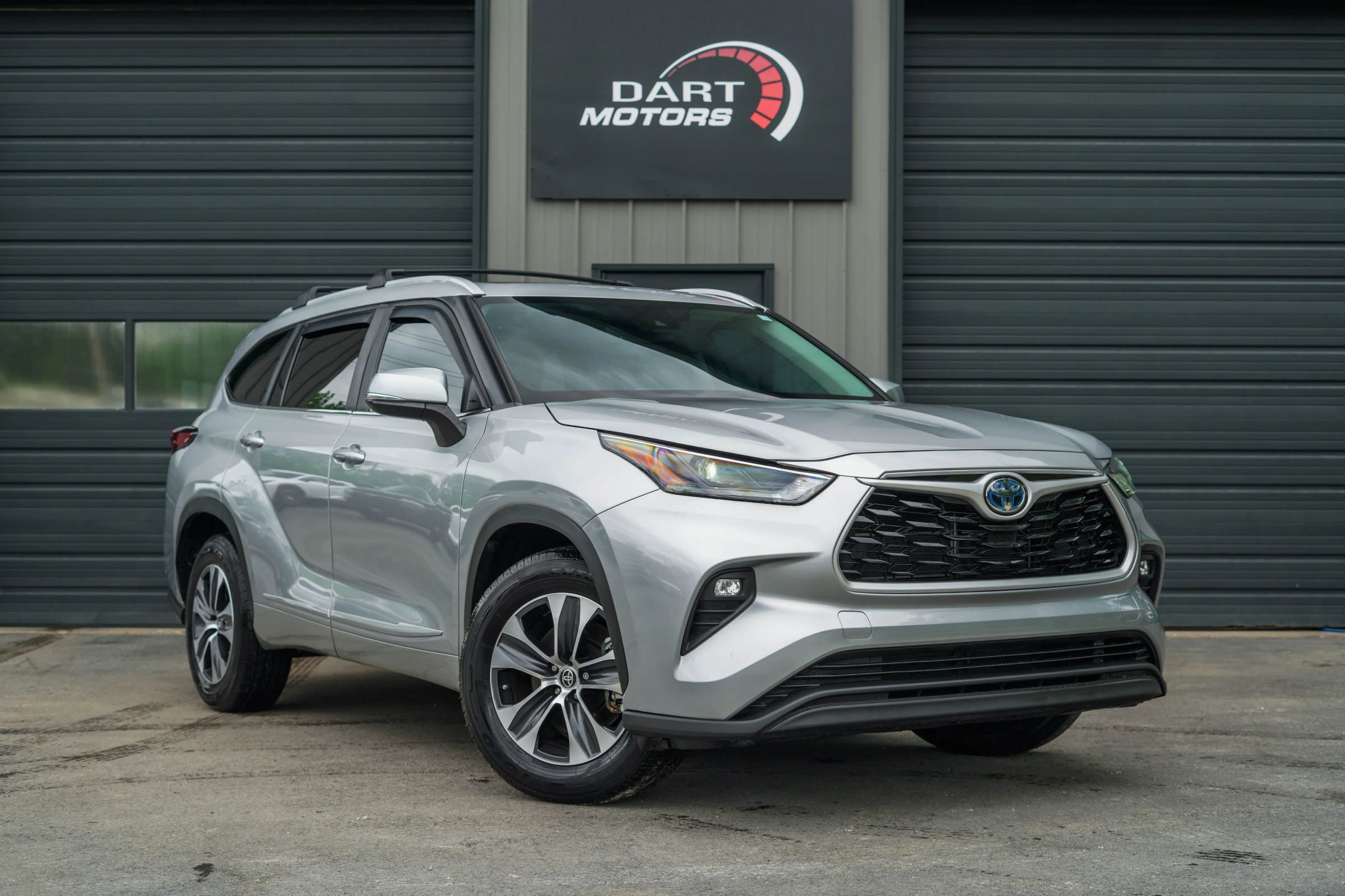 Used 2023 Toyota Highlander XLE
