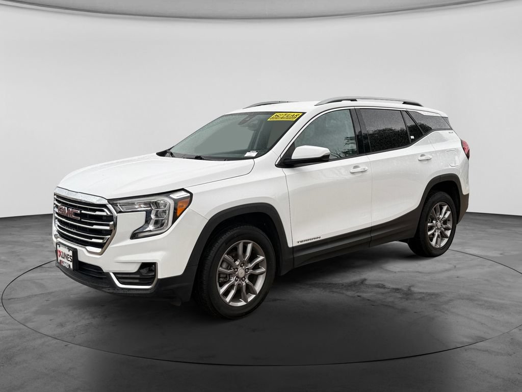 Used 2024 GMC Terrain SLT AWD/4WD image 4
