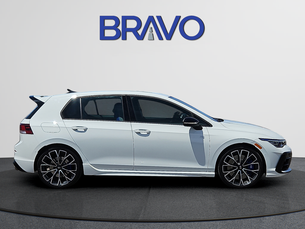 Used 2025 Volkswagen Golf w/ Euro Style Package AWD/4WD image 5