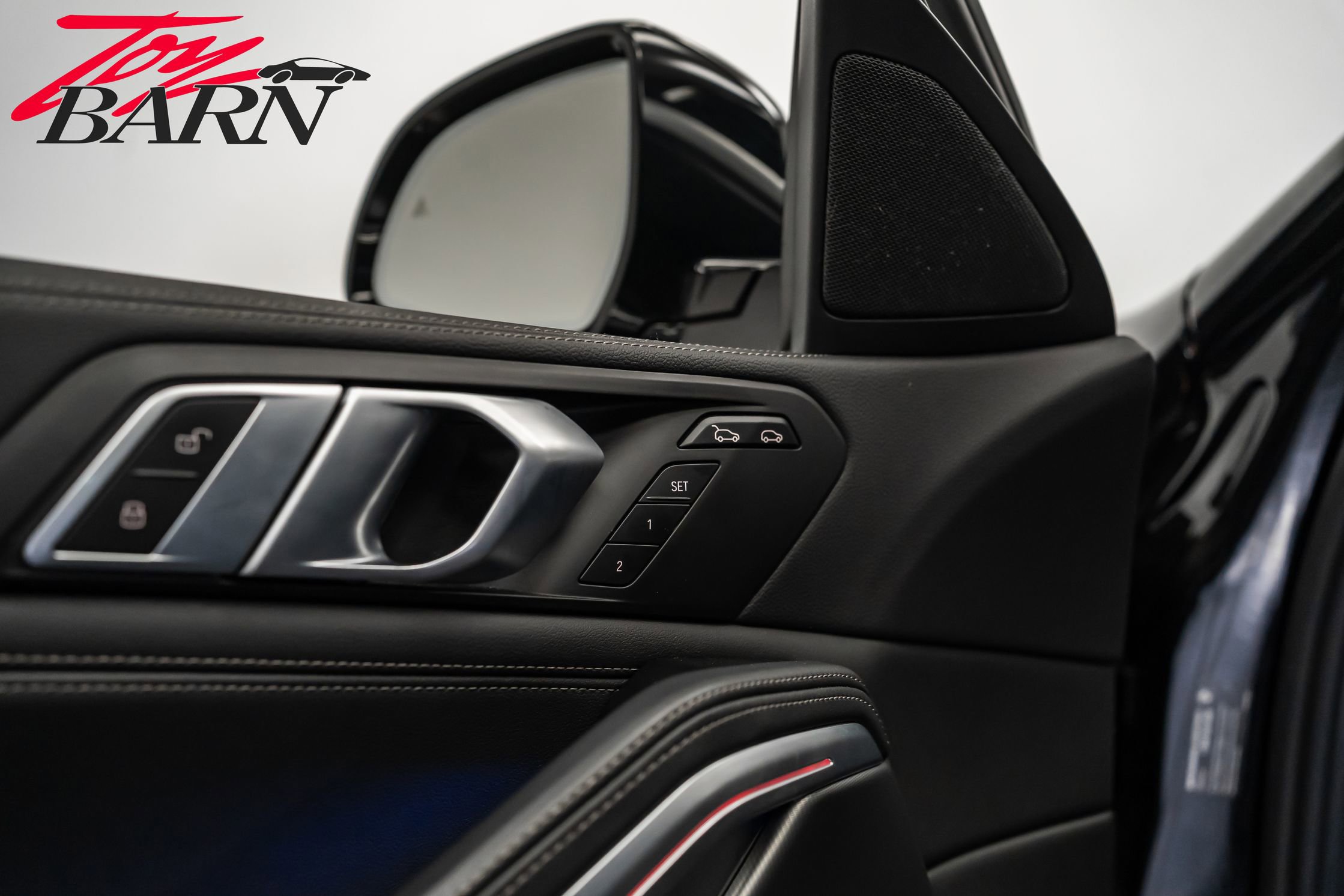 Used 2023 BMW X6 xDrive40i w/ Premium Package image 21