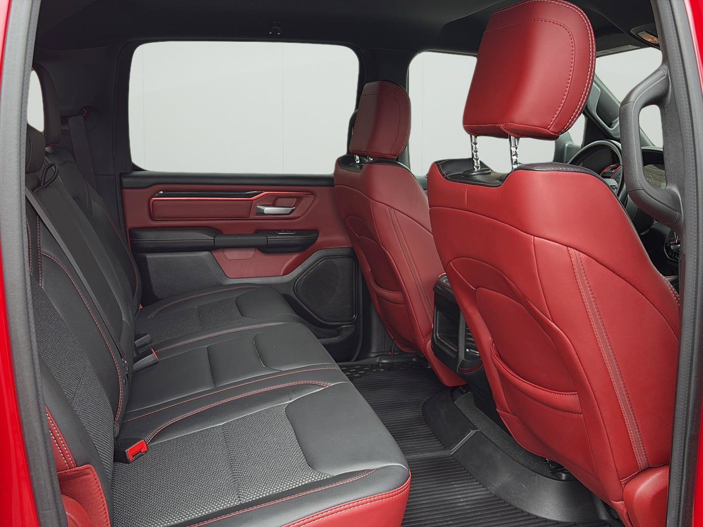 Used 2022 RAM 1500 Rebel AWD/4WD image 27