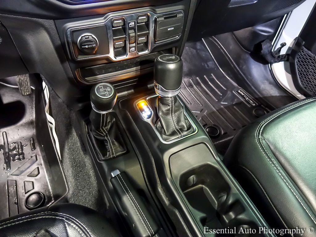 Used 2023 Jeep Wrangler Unlimited Sahara w/ Cold Weather Group image 20