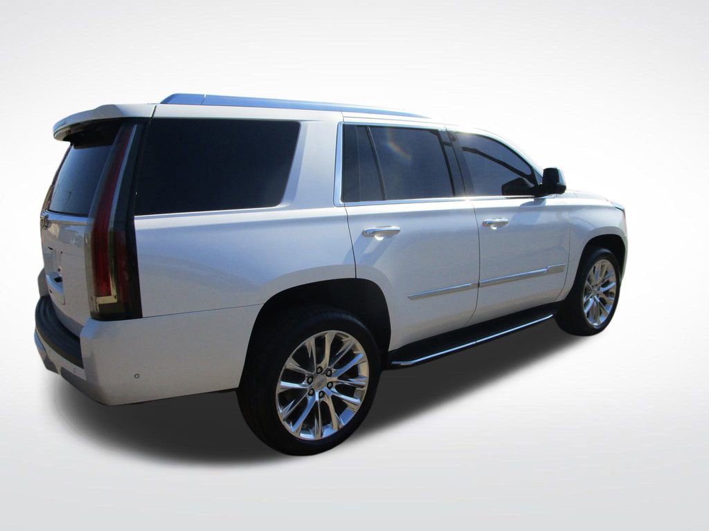 Used 2020 Cadillac Escalade Luxury image 8