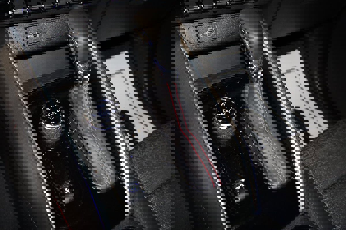 Used 2024 Chevrolet Colorado Z71 w/ Z71 Convenience Package 2 image 45