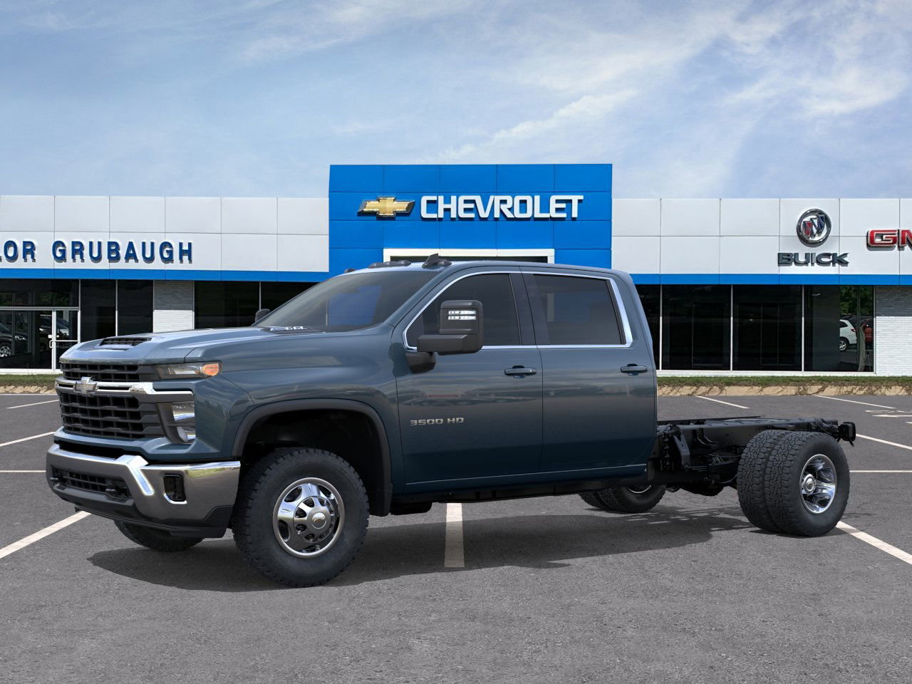 New 2026 Chevrolet Silverado 3500 LT image 2